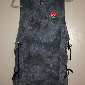 Black tye dye tank top with rose